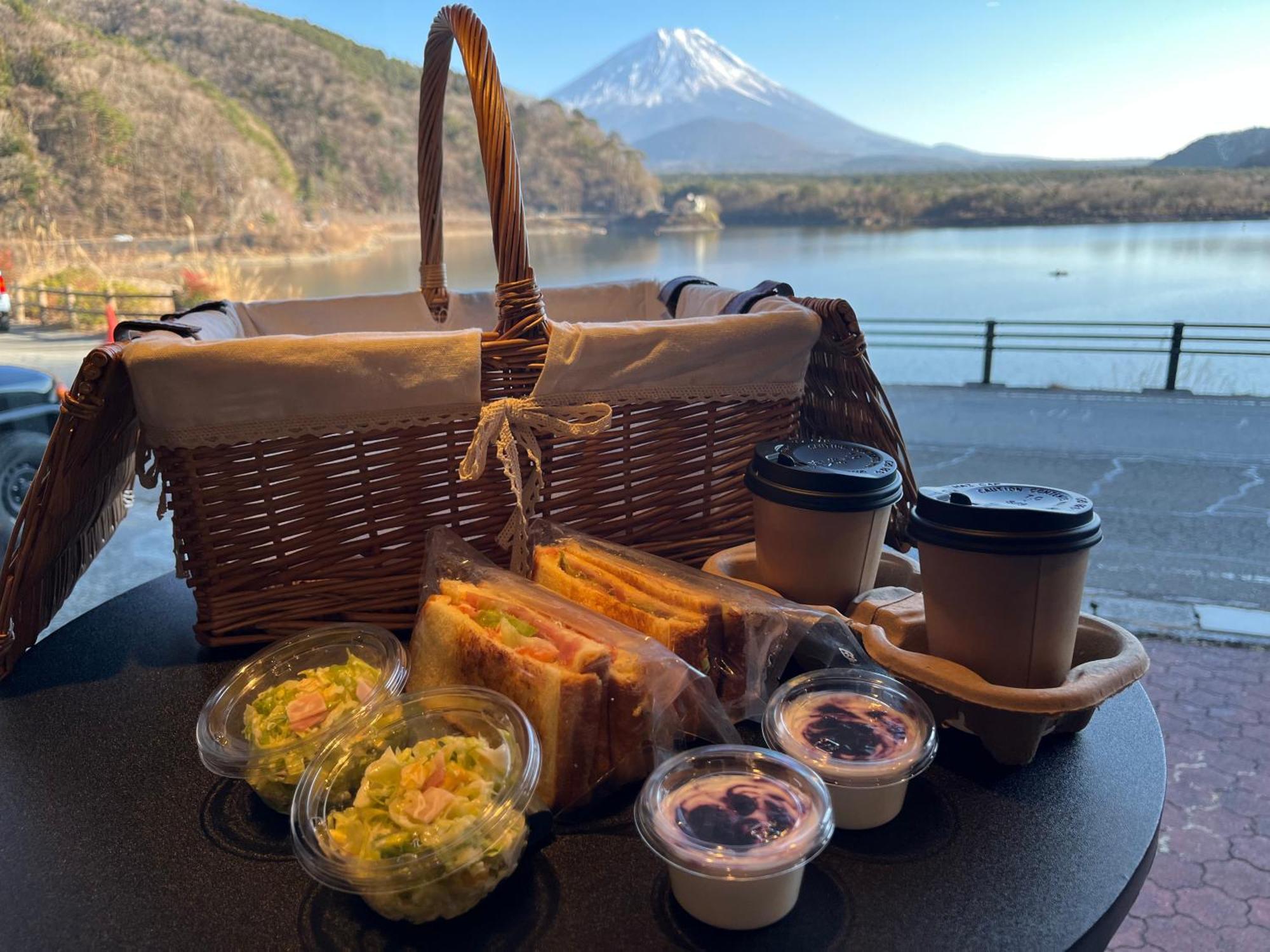 Shoji Lake Hotel Fujikawaguchiko Exterior foto